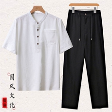 白色衣黑色裤