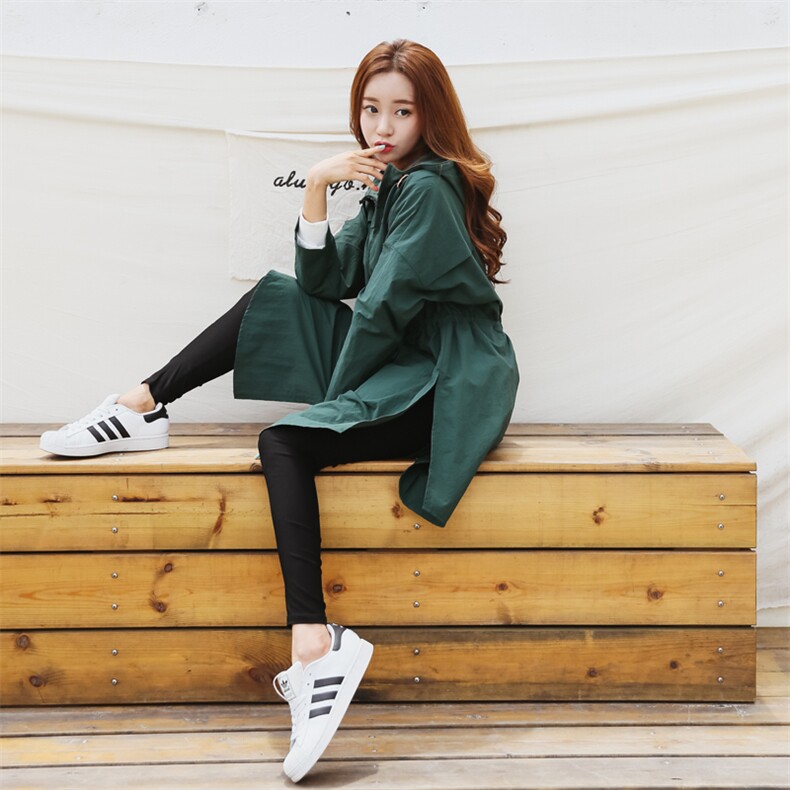 2021年秋季长袖时尚中长款纯色风衣高领拉链，女装风衣，秋牧寒烟