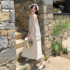 盐甜系森系碎花背心套装女2025新款温柔夏季松紧高腰半身裙两件套，女装套装/套裙，2C133