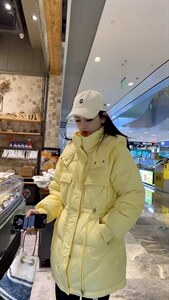 羽绒服图片