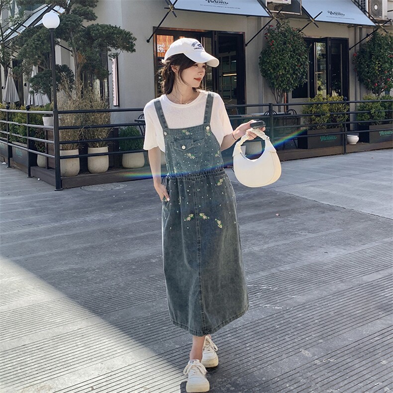 现货－夏季减龄刺绣两件套背带裙340－P140-K218，女装套装/套裙，浙宝203