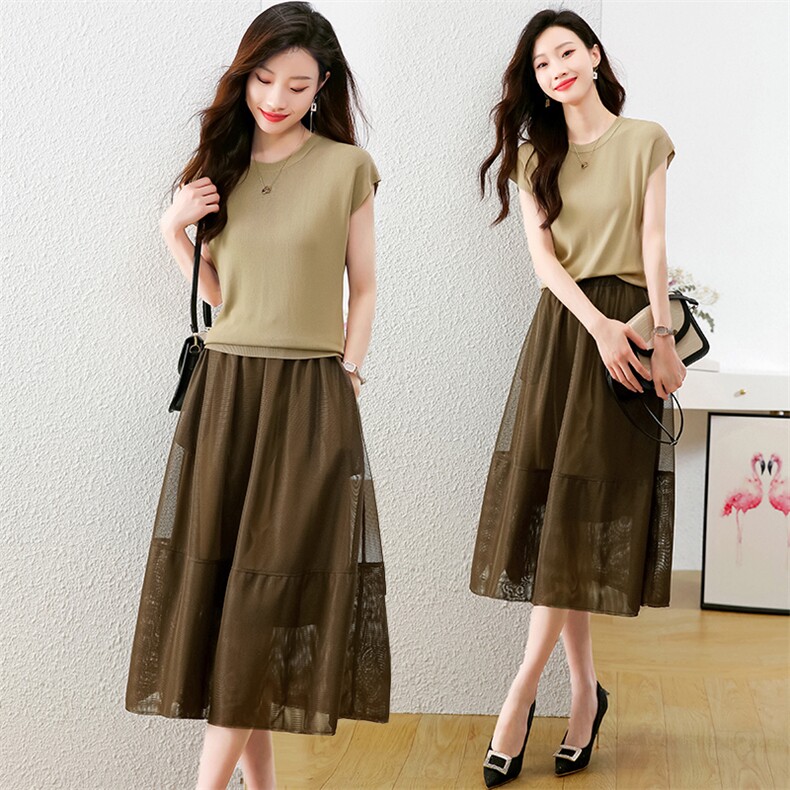 时尚小香风套装女2024年夏季新款短袖小衫配半身裙两件套修身显瘦，女装套装/套裙，歌伊格美