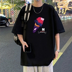 黑色