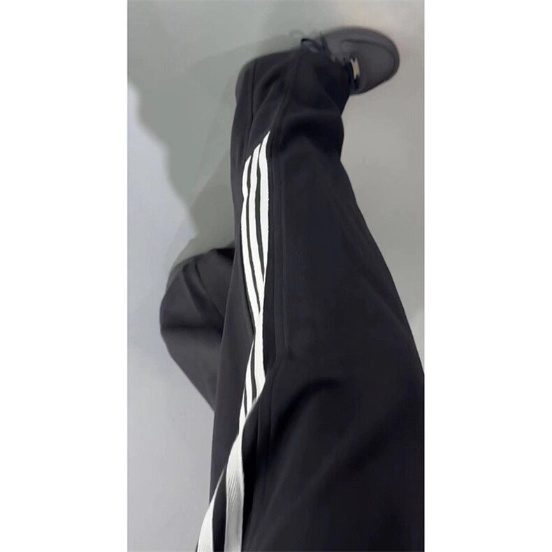 秋季美式高街运动拼接三条杠休闲卫裤货号K2434P5578,男装休闲裤,电商A063