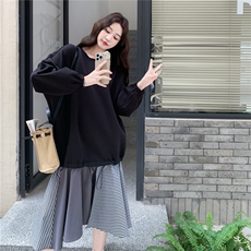 假两件拼接黑色卫衣连衣裙女春秋季2025新款小个子轻熟小众不撞款，女装连衣裙，2C236