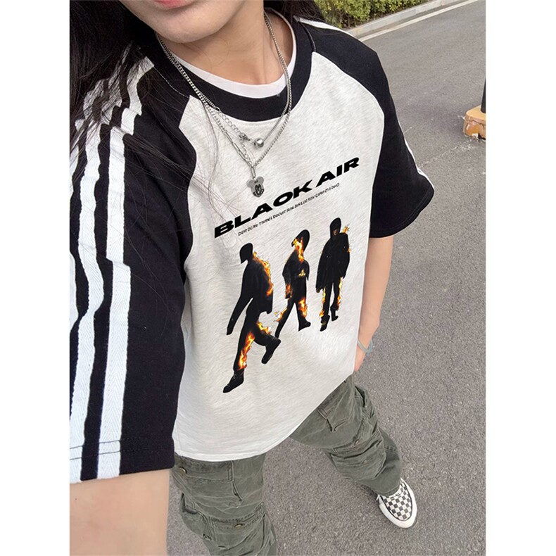 抖音得物品质二开240克宽松纯棉美式潮牌插肩三杠织带短袖T恤图片