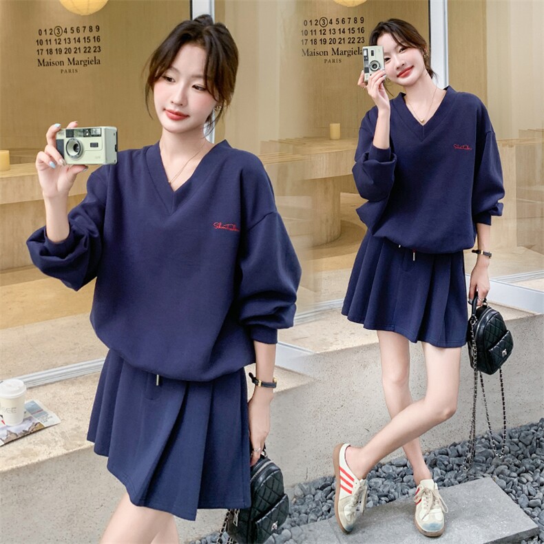 韩版休闲减龄v领卫衣套装女2025春秋新款显瘦高腰百褶短裙两件套图片