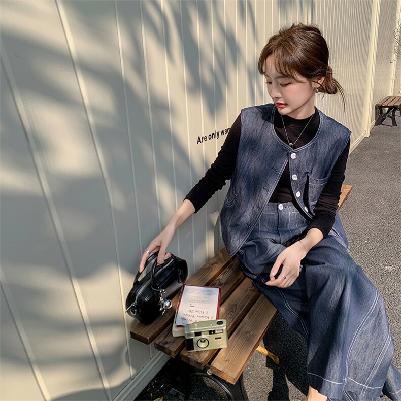 2025年春季新款马甲两件套,女装套装/套裙,秋水欣儿