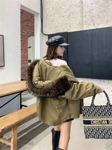 冬装真毛派克图片