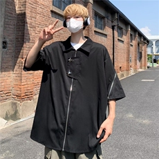 黑色