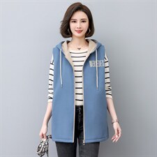 2022年秋季纯色棉常规通勤拉链连帽马夹，女装马甲，依倍林