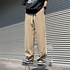 卡其色