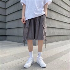 深灰色