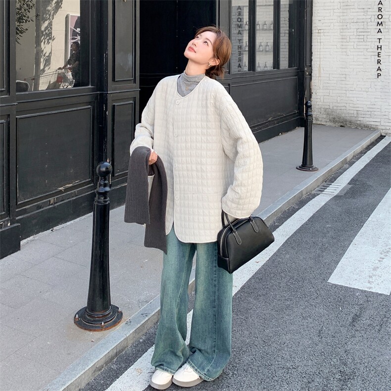 小香风菱格配围巾米白色羽绒服女秋冬2025新款轻薄白鸭绒保暖外套,女装羽绒服,2C050
