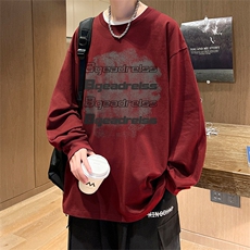 酒红色