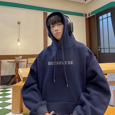 藏青色