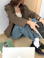 款号：WW0067 名称：V领短款西装外套，女装西装，BD