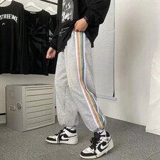 灰色