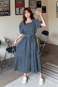 2021夏装新款方领收腰碎花连衣裙012-Q205图片