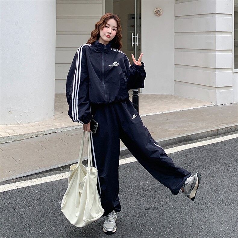 黑色韩系条纹休闲外套上衣抽绳阔腿裤两件套女秋季新款运动风套装,女装套装/套裙,浙宝305