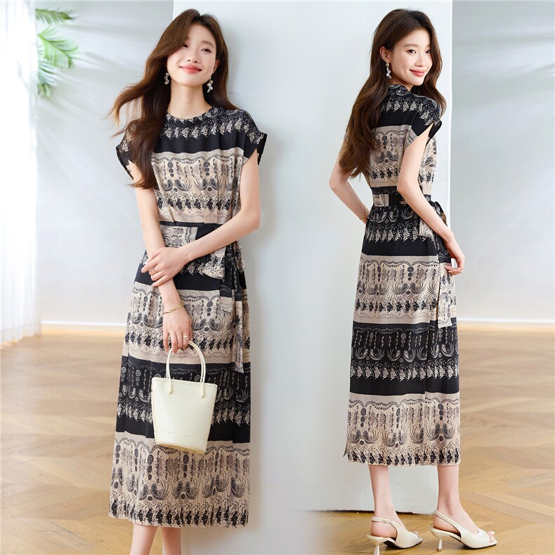 法式复古印花连衣裙女2025夏新款显瘦优雅气质超好看独特漂亮裙子，女装连衣裙，布芭啦