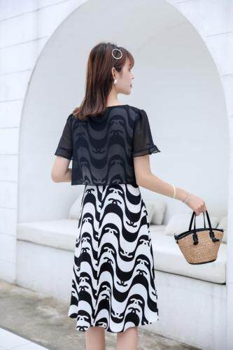 （现货）连衣裙，女装连衣裙，伊娜蕾尔