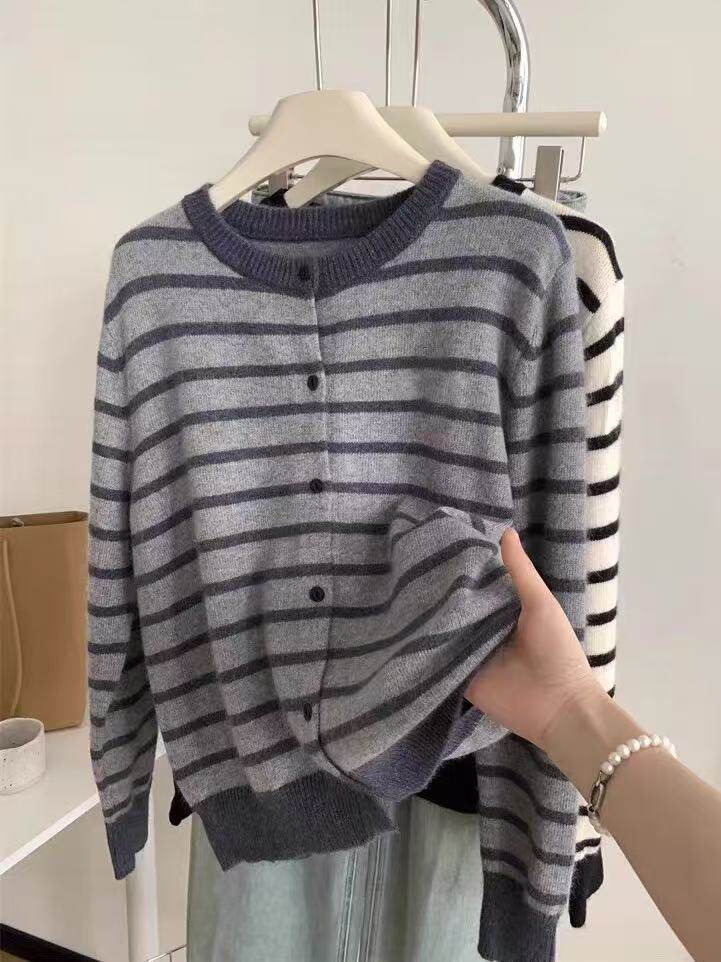 2025年秋季通勤单件灰蓝条纹开衫时尚百搭通勤简约休闲，女装羊毛衫，百纯羊绒
