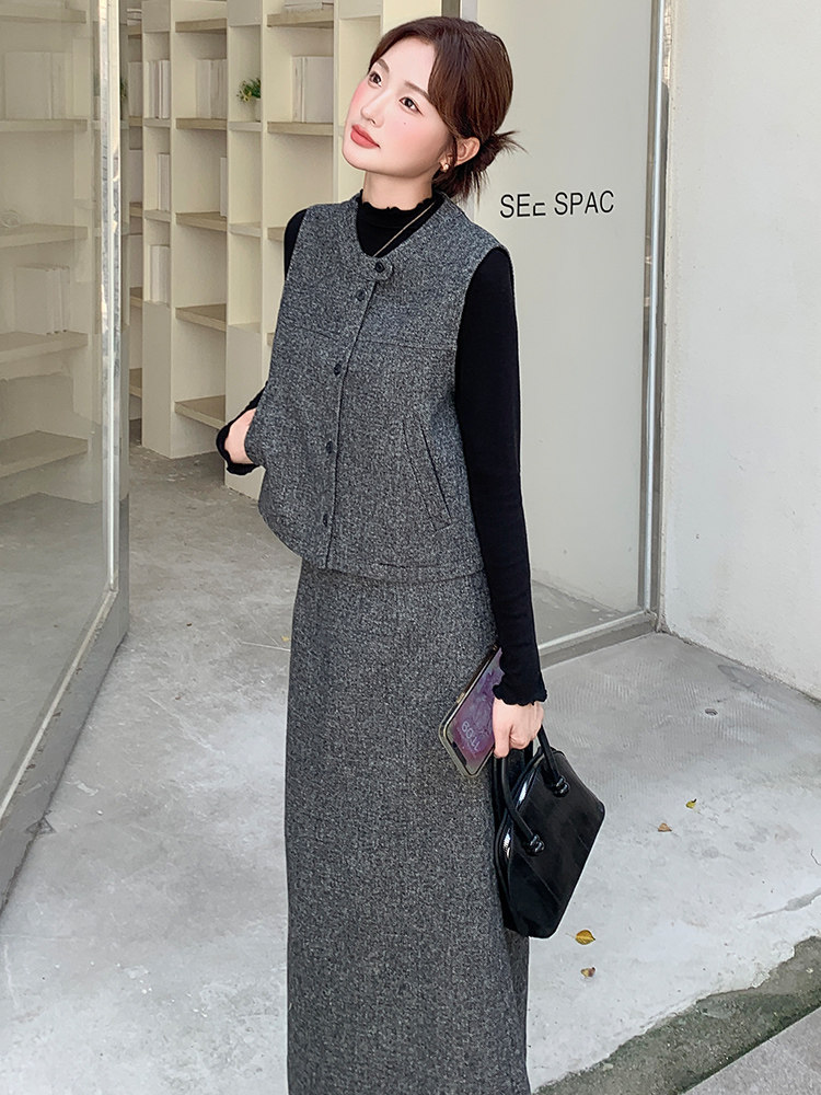 灰色高级感小香风马甲套装裙女2025秋季复古气质轻熟风毛呢三件套,女装套装/套裙,纯色衣恋