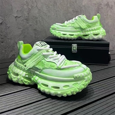 绿色