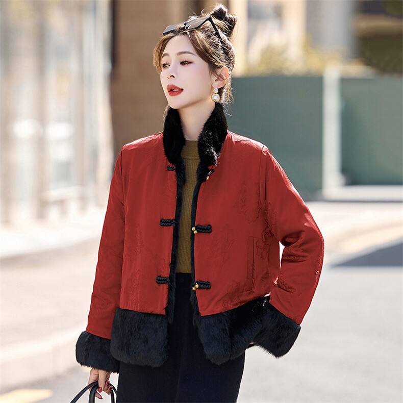 【90白鸭绒】新中式短款羽绒服冬装喜庆新年红本命年貂毛拼接外套,女装羽绒服,衣之秀