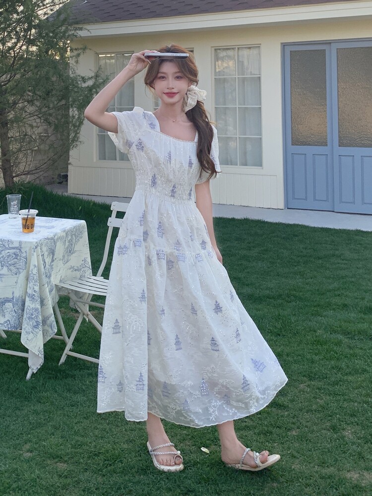 荡领刺绣仙女裙纯欲拼接连衣裙夏季收腰初恋小众碎花显瘦气质初恋,女装连衣裙,浙宝208A