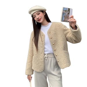 【新款】杏色羊羔毛短外套显瘦8842款P180K248图片