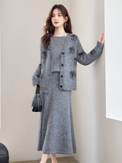 重工艺现货！秋季新款宽松时尚重工艺圆领亮片温柔气质三件套裙女，女装套装/套裙，宝儿家