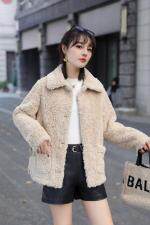 冬季皮毛一体外套，女装，千禧宏运