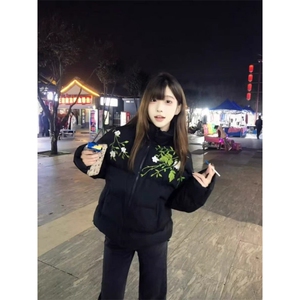 字母花卉刺绣棉衣ZM0147-P85图片