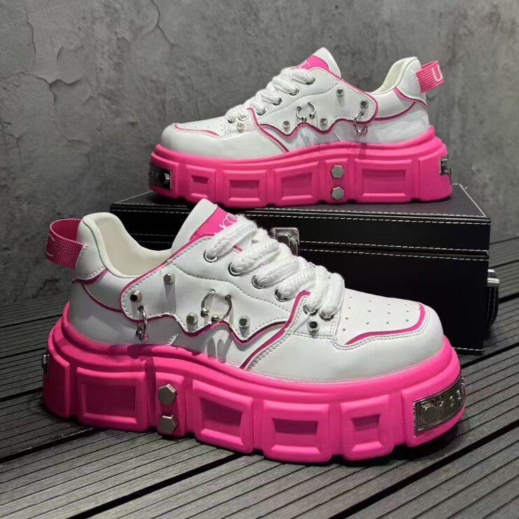 欧洲站男鞋秋冬新款铆钉时尚板鞋潮男休闲时装鞋，男鞋休闲鞋，星座1407-6