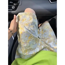 黄色