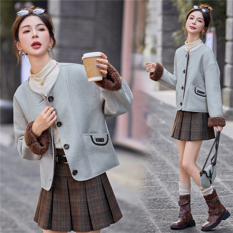 小香风外套女2025秋冬新款小个子巨好看的短款两面穿加绒皮毛一体，女装棉衣/棉服，意芙