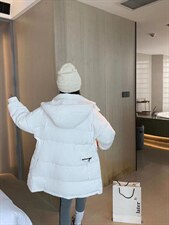 冬季新款羽绒服，女装羽绒服，谦度