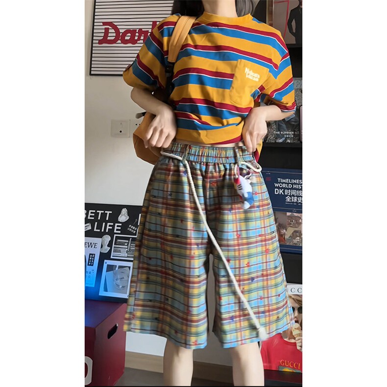 现货A798-特P30控58格子短裤休闲裤五分裤送腰绳KT猫挂饰,男装牛仔裤,电商B335