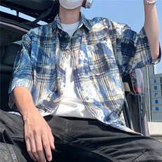 蓝色