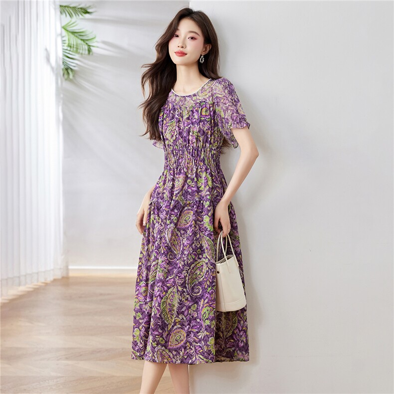 绝美紫色碎花连衣裙女2025夏季新款洋气减龄收腰显瘦小个子印花裙,女装连衣裙,布芭啦