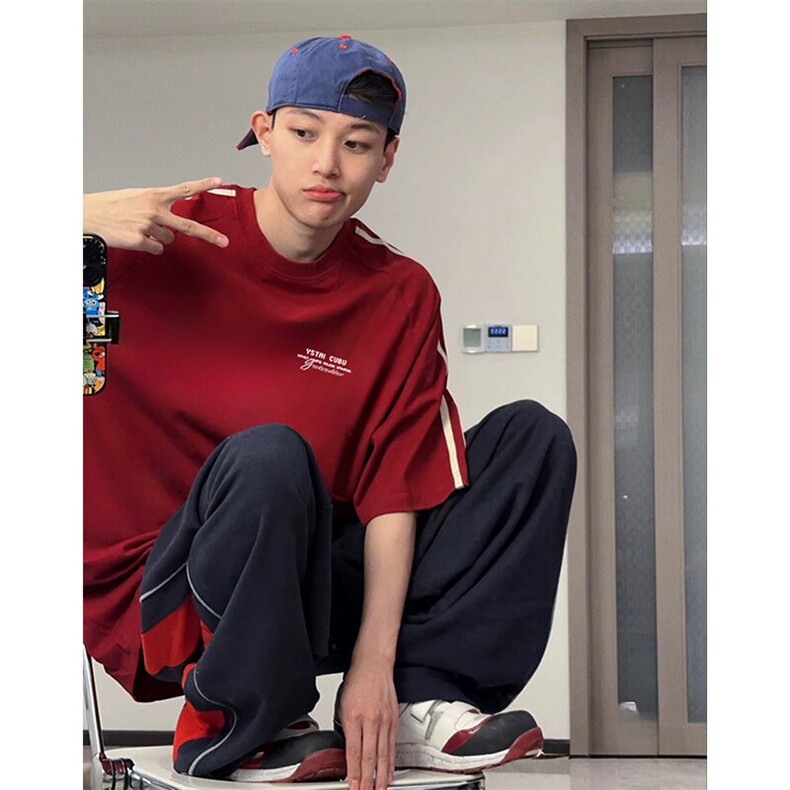 抖音得物高品质二开240克宽松纯棉美式潮牌三条杠织带短袖T恤，男装T恤，电商A486