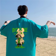 湖绿色