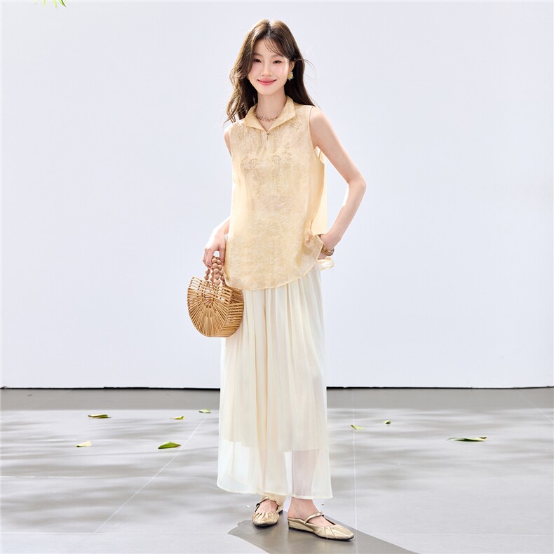 夏季新款现货！2026洋气时尚百搭款刺绣上衣+琉璃亮光阔腿裤套装,女装套装/套裙,宝儿家