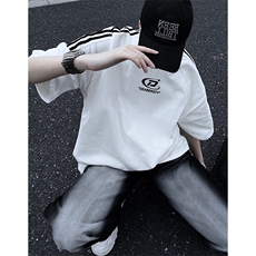 白色