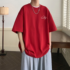 酒红色