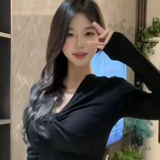 纯欲性感黑色v领长袖T恤打底衫女秋冬季新款收腰显瘦内搭短款上衣，女装针织衫/毛衣，星座506A