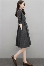 有现货2023春秋季新款简约时尚气质翻领复古棉麻连衣裙中长款图片