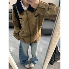 卡其色